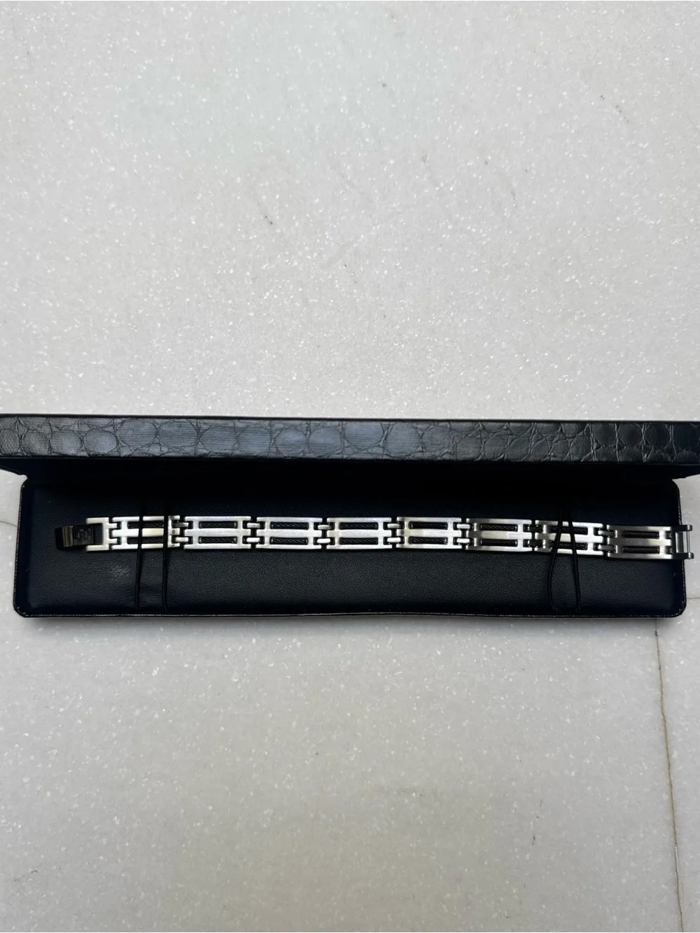 Vintage men’s stainless steel chain link bracelet